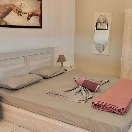 Seaview Apartments Анависос Екстериор снимка